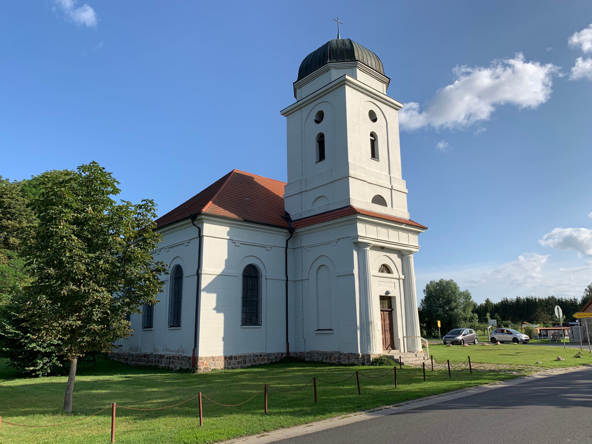 Dorfkirche Rödlin · Blankensee in Mecklenburg