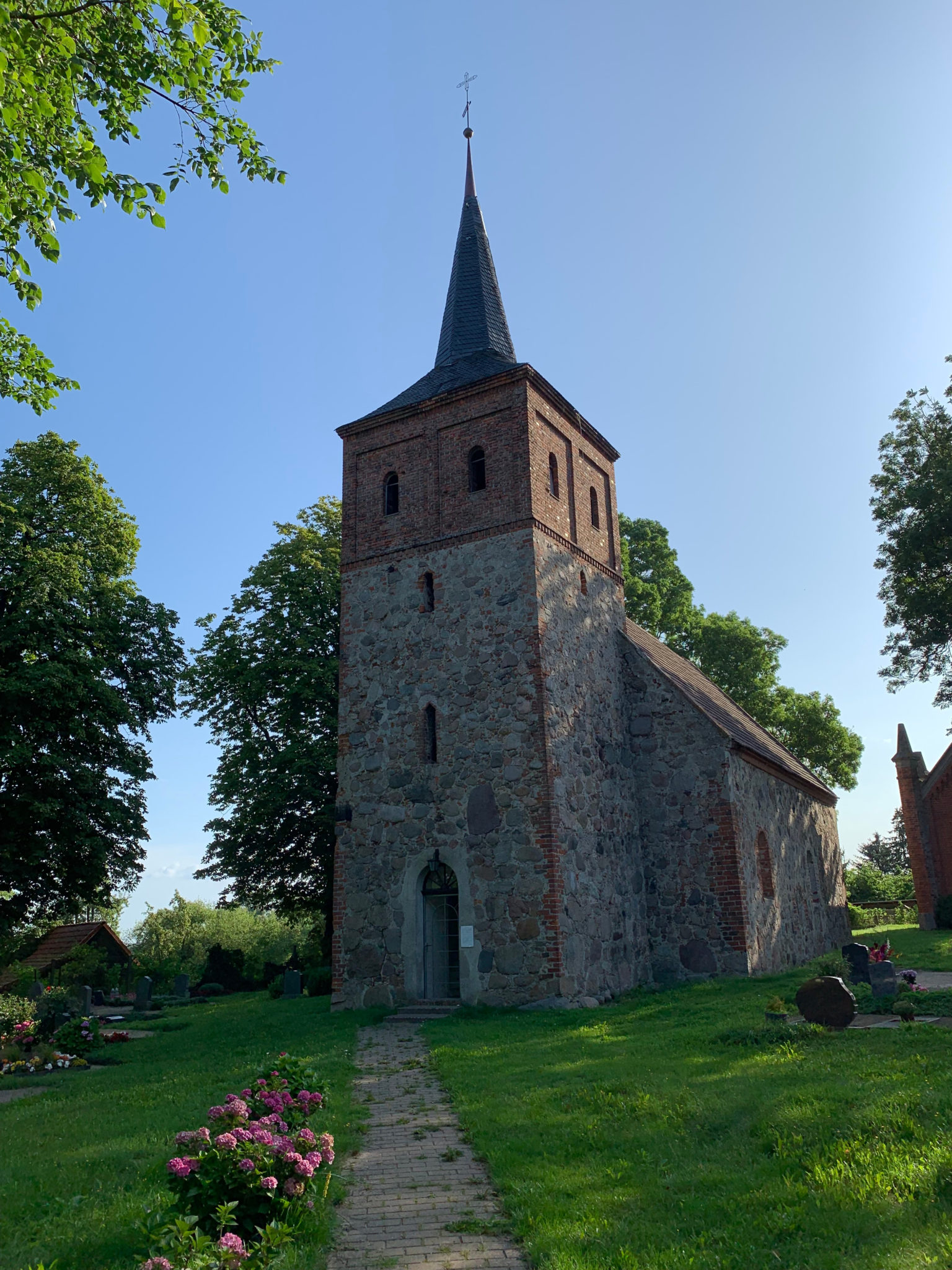 Dorfkirche Watzkendorf › Blankensee in Mecklenburg Dorfkirche Watzkendorf › Blankensee in Mecklenburg